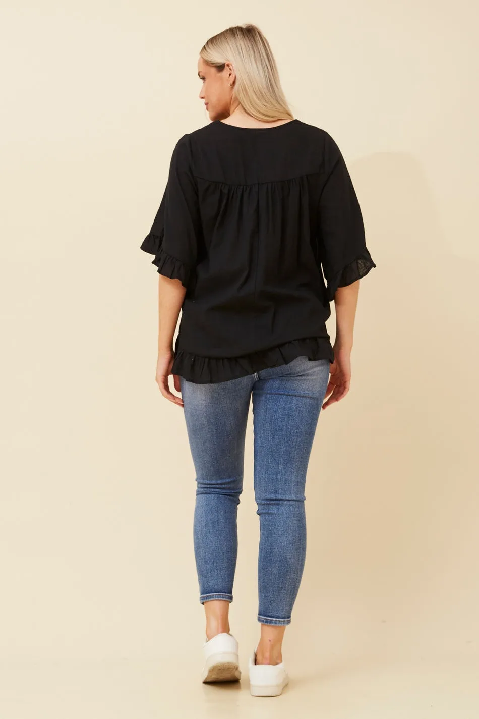 ATTORA FRILL DETAIL TOP