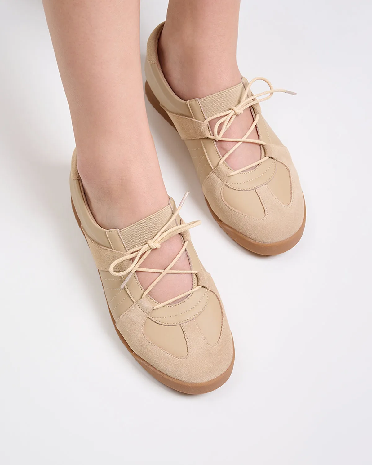 Carmella Sneakers
