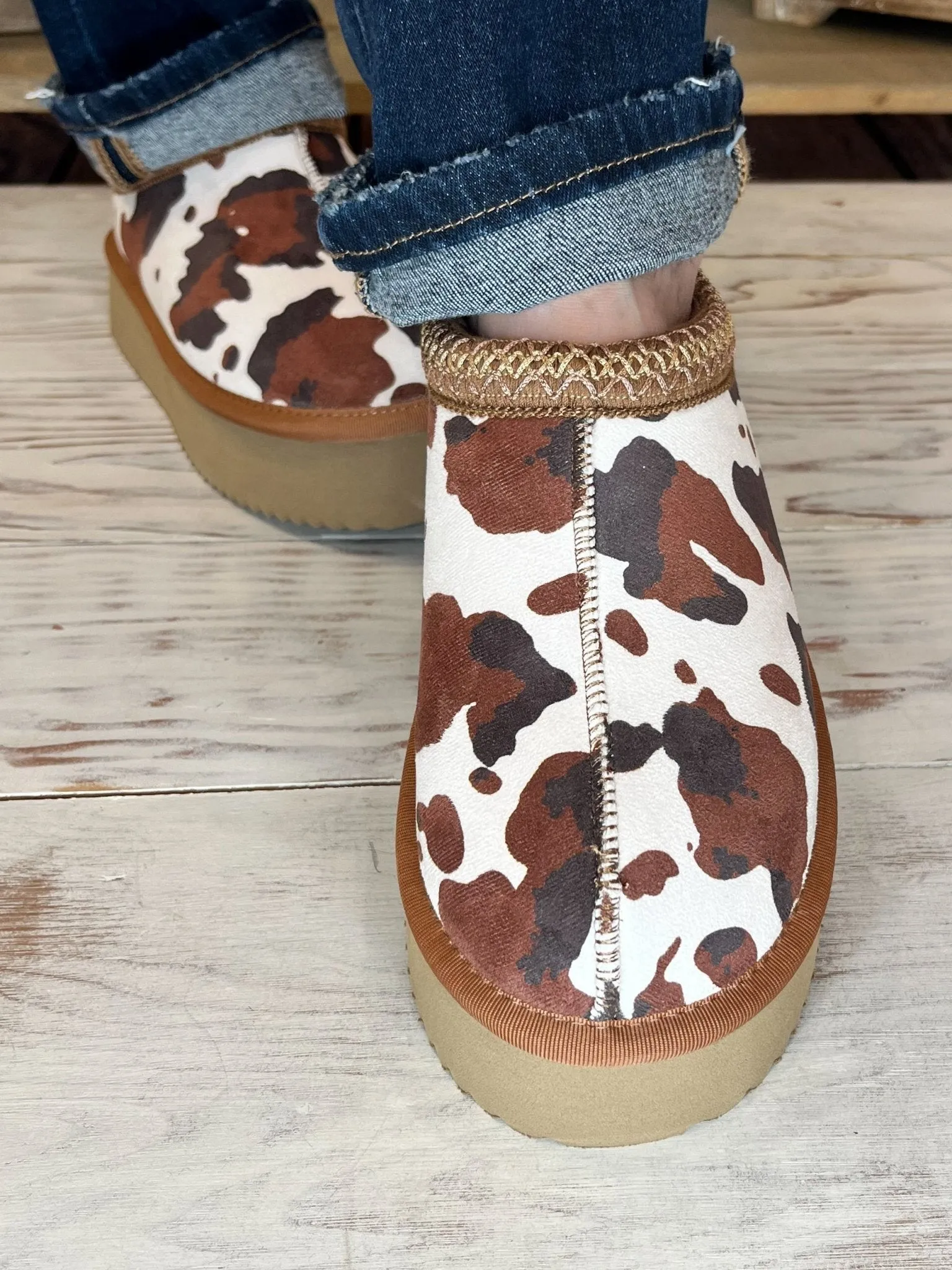Corky's Footwear Pillow Talk Slipper Slip-on Shoe - Brown Cow