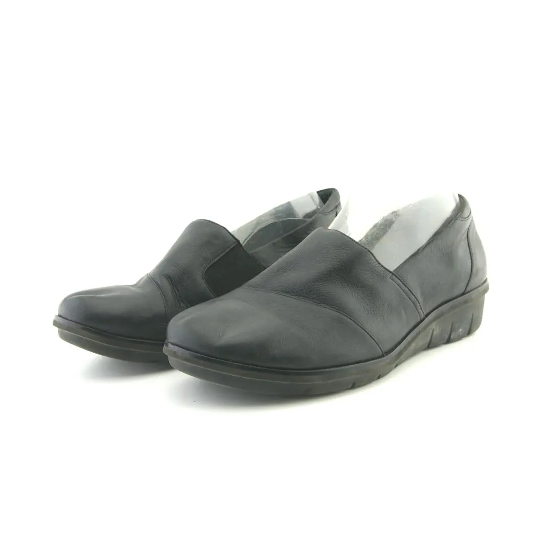 DANSKO  JULIA