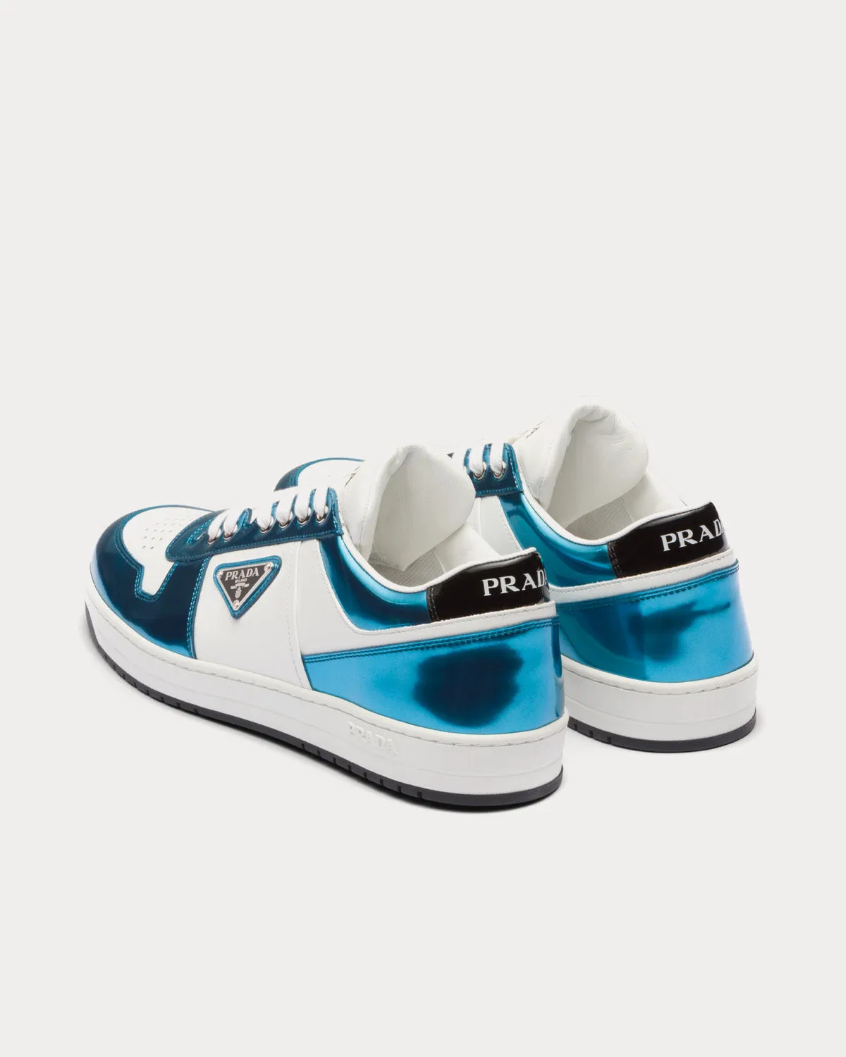 Downtown Leather White / Sky Blue Low Top Sneakers