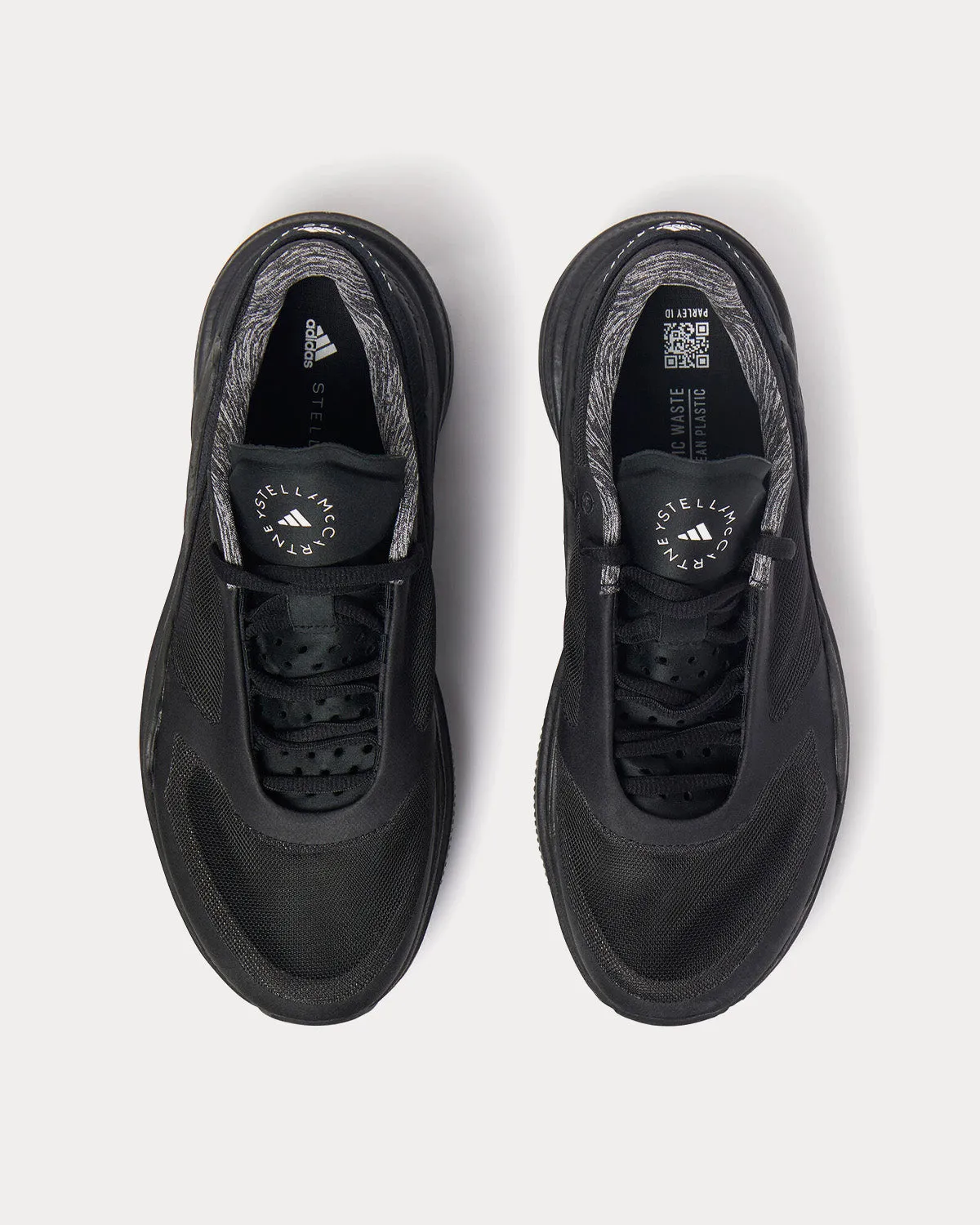 Earthlight Core Black Running Shoes