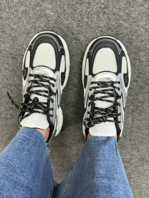 Easton Mesh Detail Asymmetrical Design Trainers