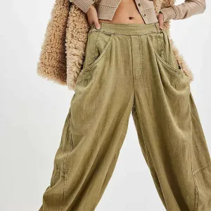 FREE PEOPLE - High Road Solid Barrel Pant - Python