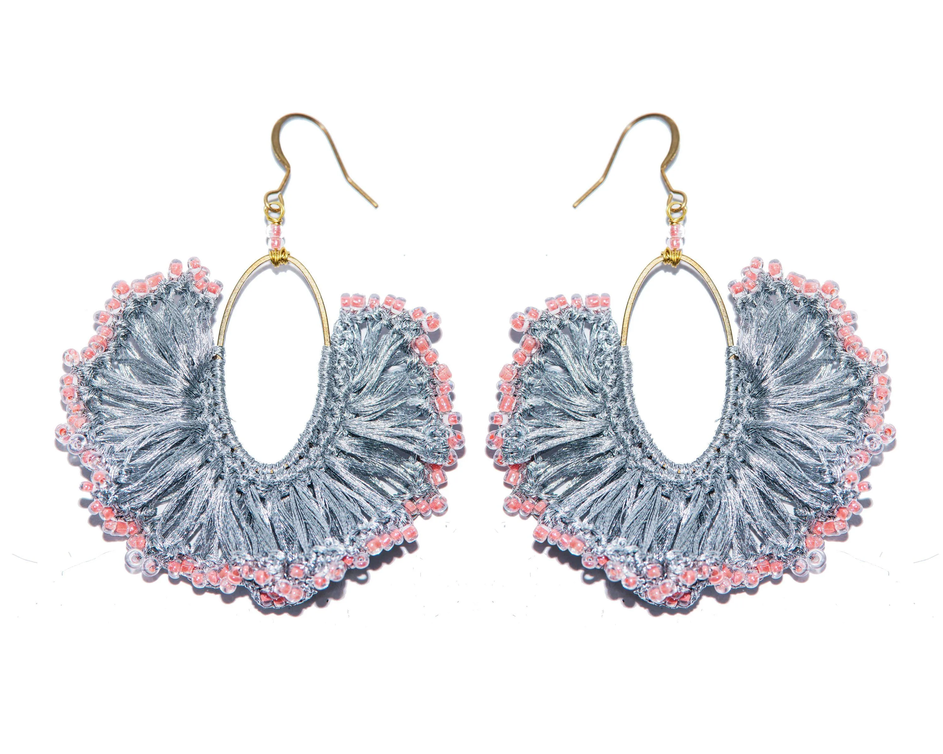 Handmade Earring Metallic Yarn Oval Shape with Bead