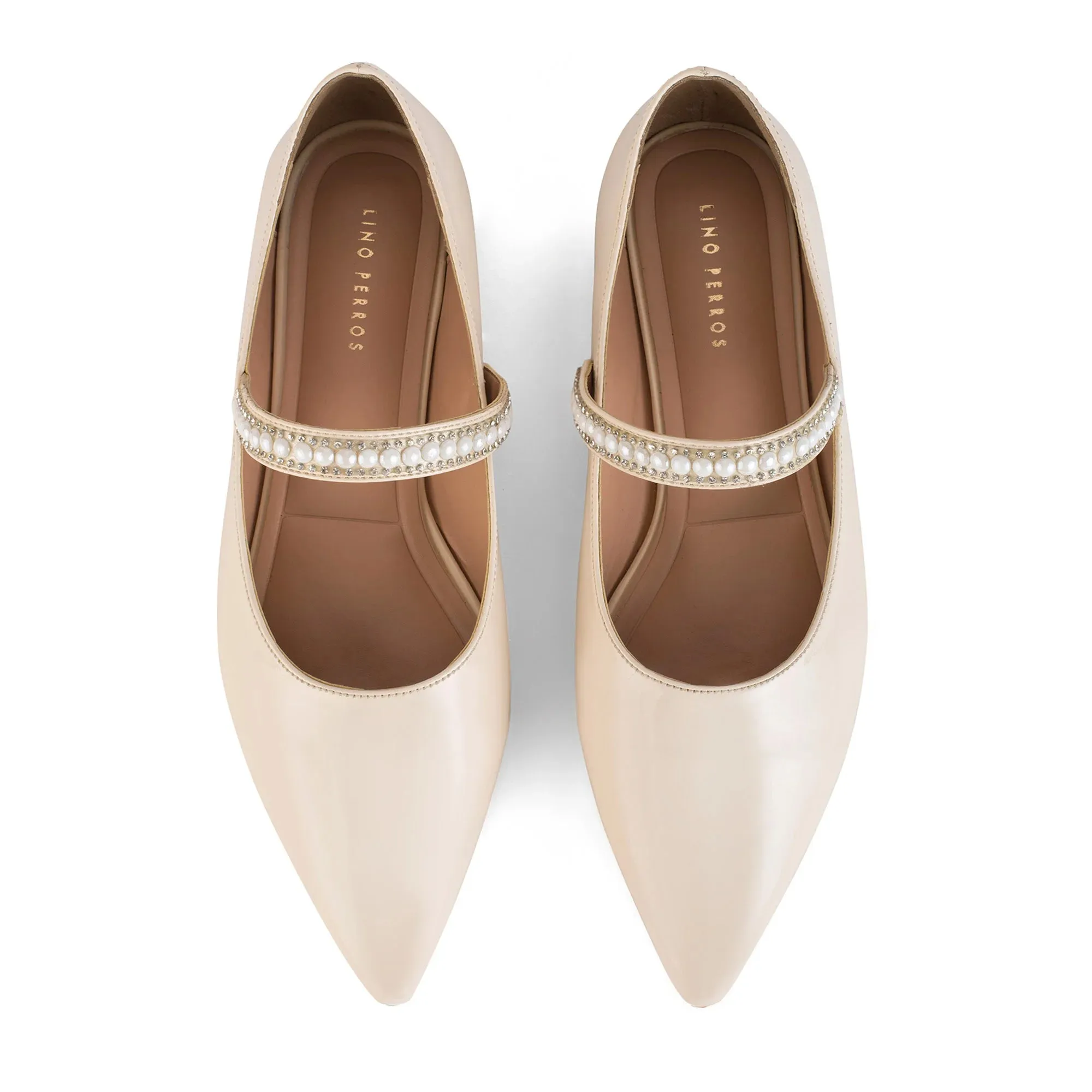 Hepburn Parisian Charm