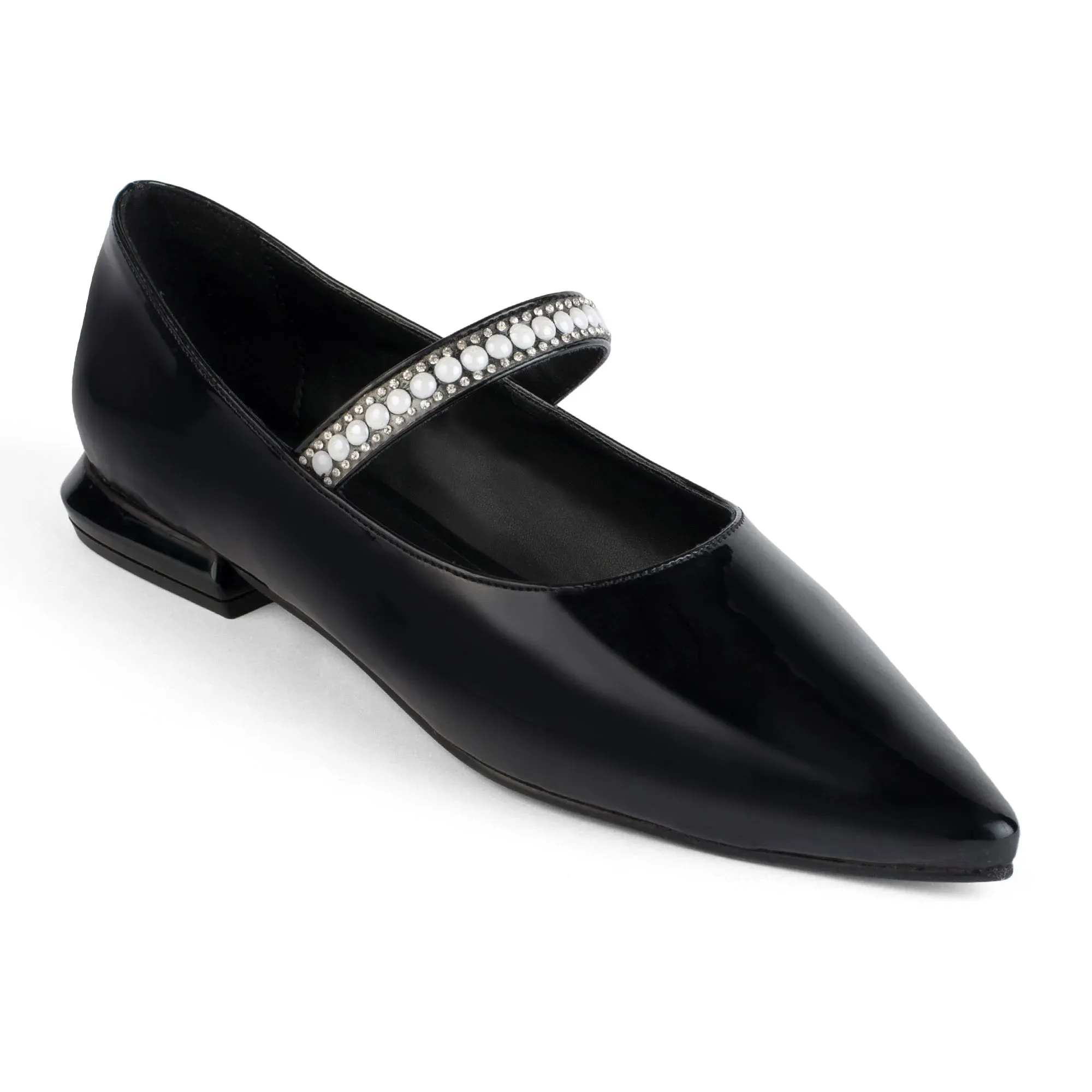 Hepburn Parisian Charm