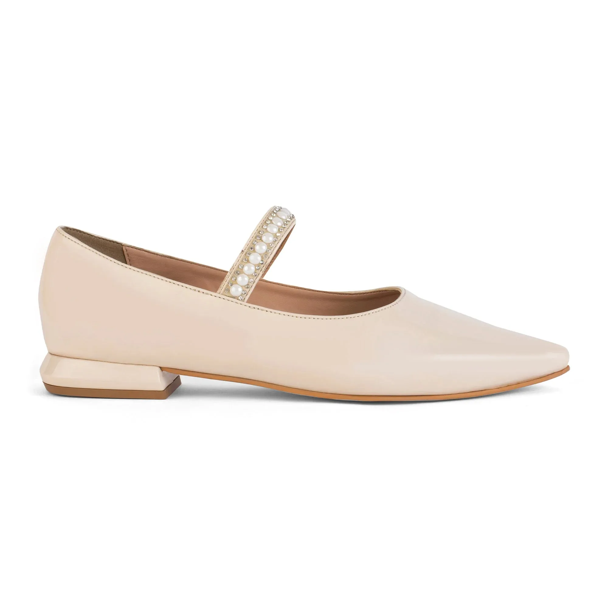 Hepburn Parisian Charm
