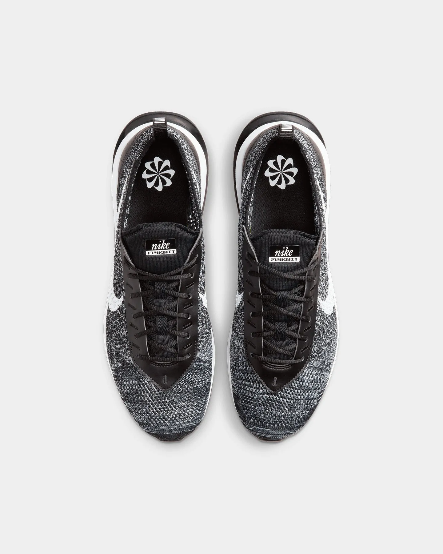 Nike Air Max Flyknit Racer Black/White
