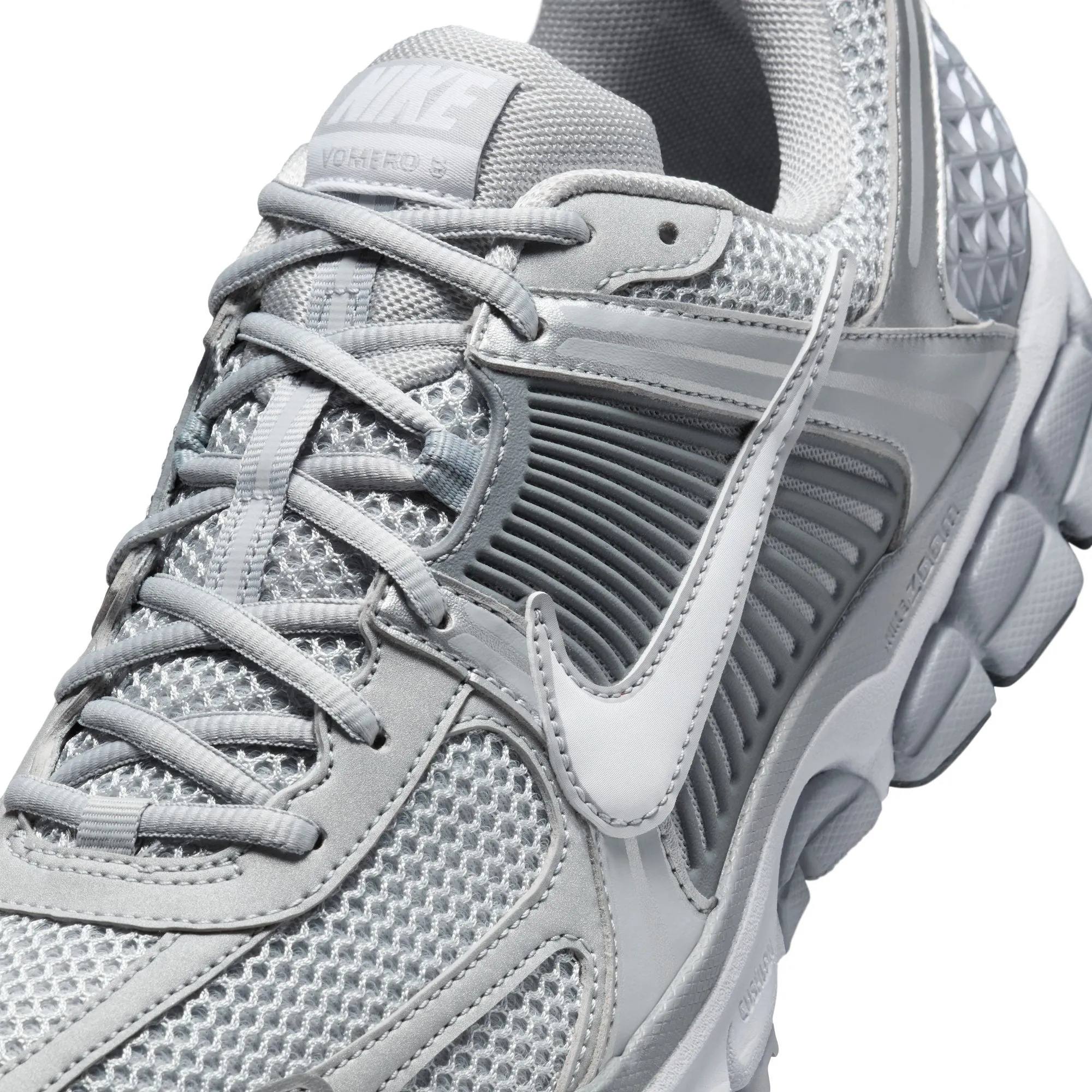 Nike - Zoom Vomero 5 ~ Cool Grey