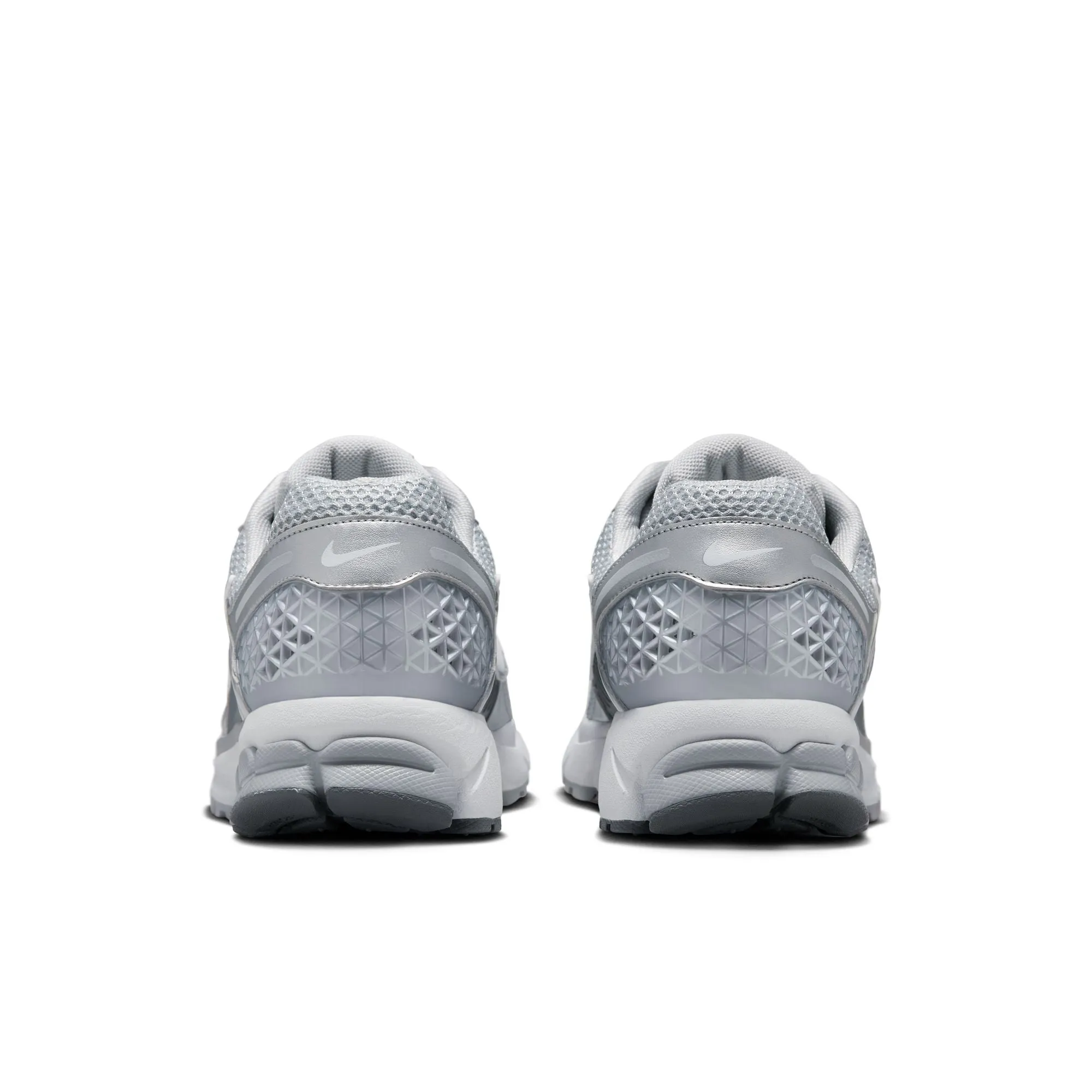 Nike - Zoom Vomero 5 ~ Cool Grey