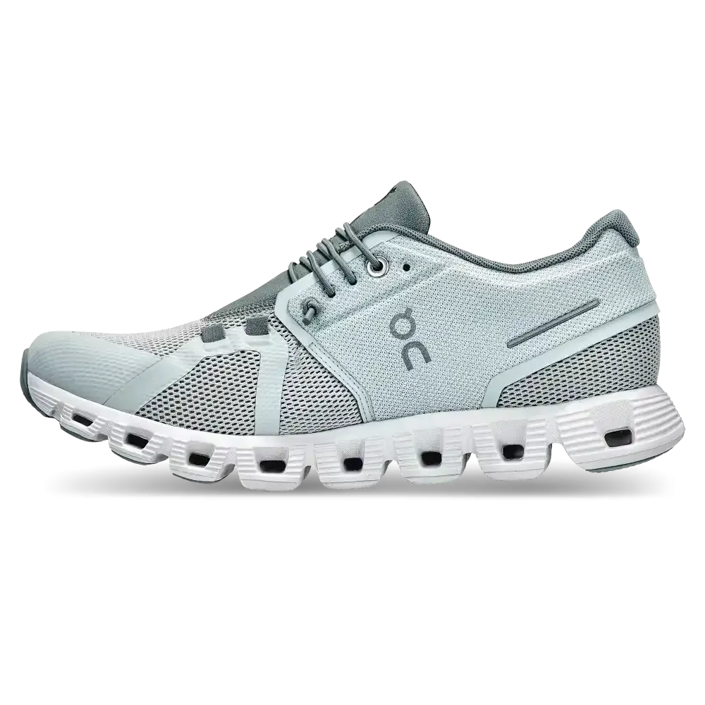 On Women's Cloud 5 Sneaker