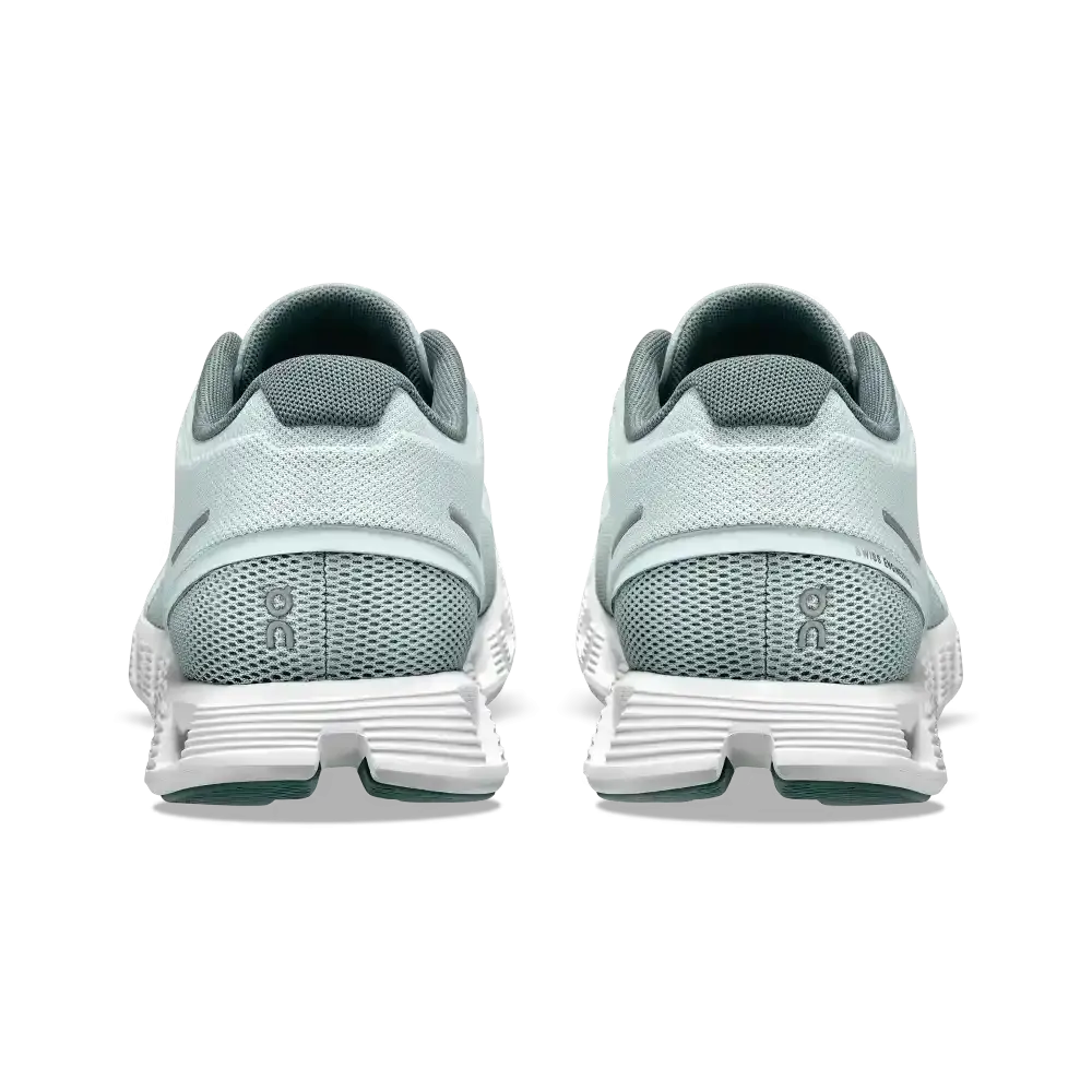 On Women's Cloud 5 Sneaker