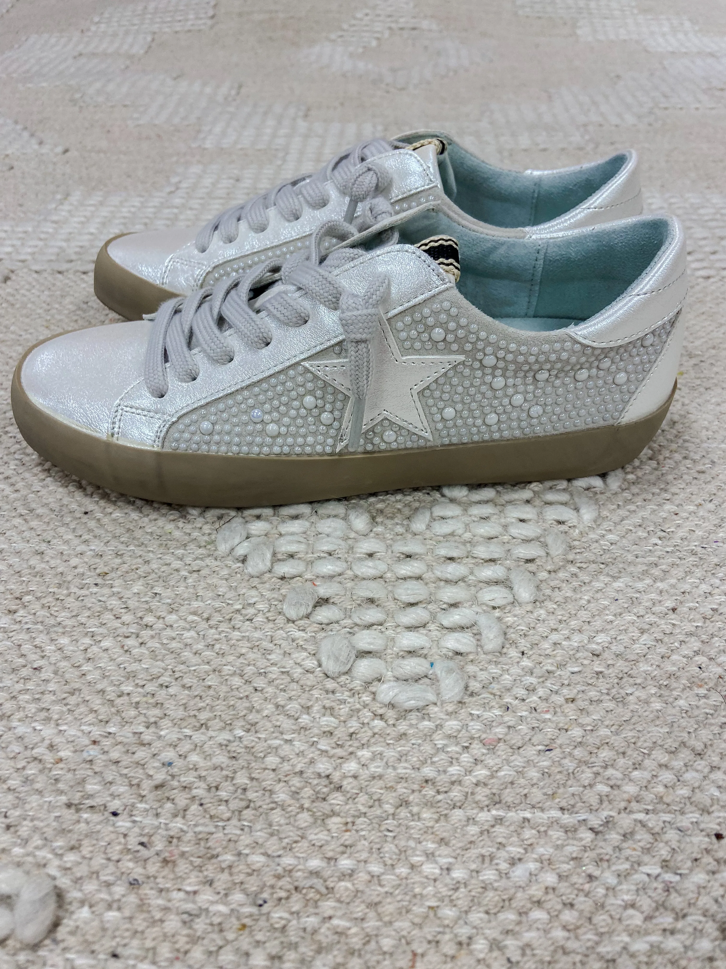 Paula Pearl Sneaker