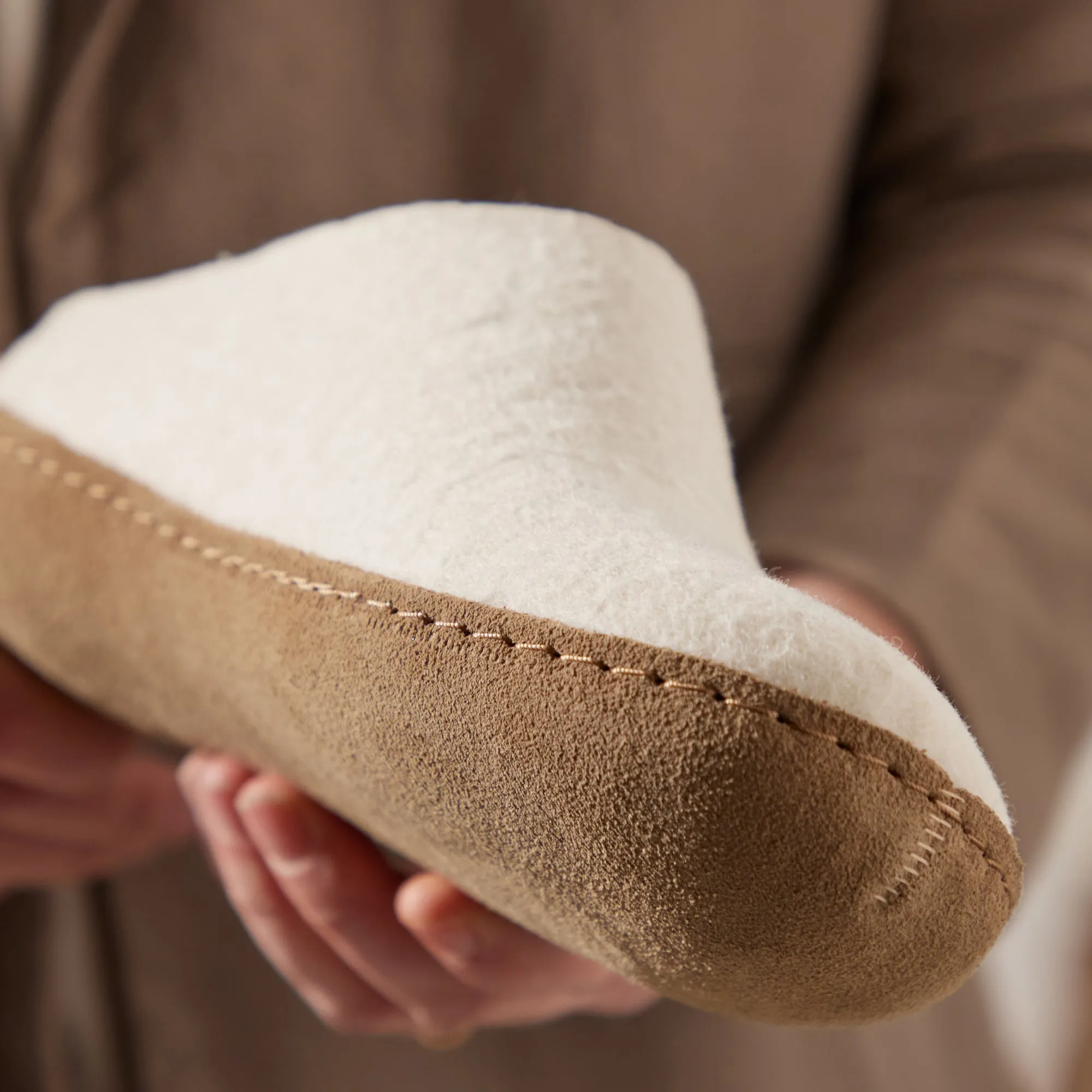 Slip-on with leather sole - Off white