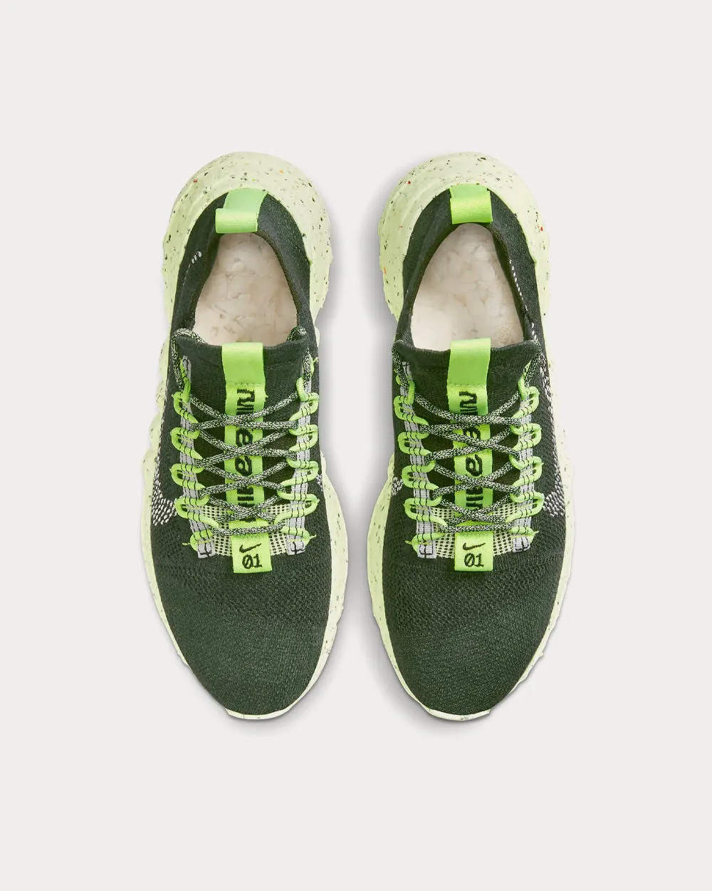 Space Hippie 04 Carbon Green / Electric Green / Pro Green / White Running Shoes