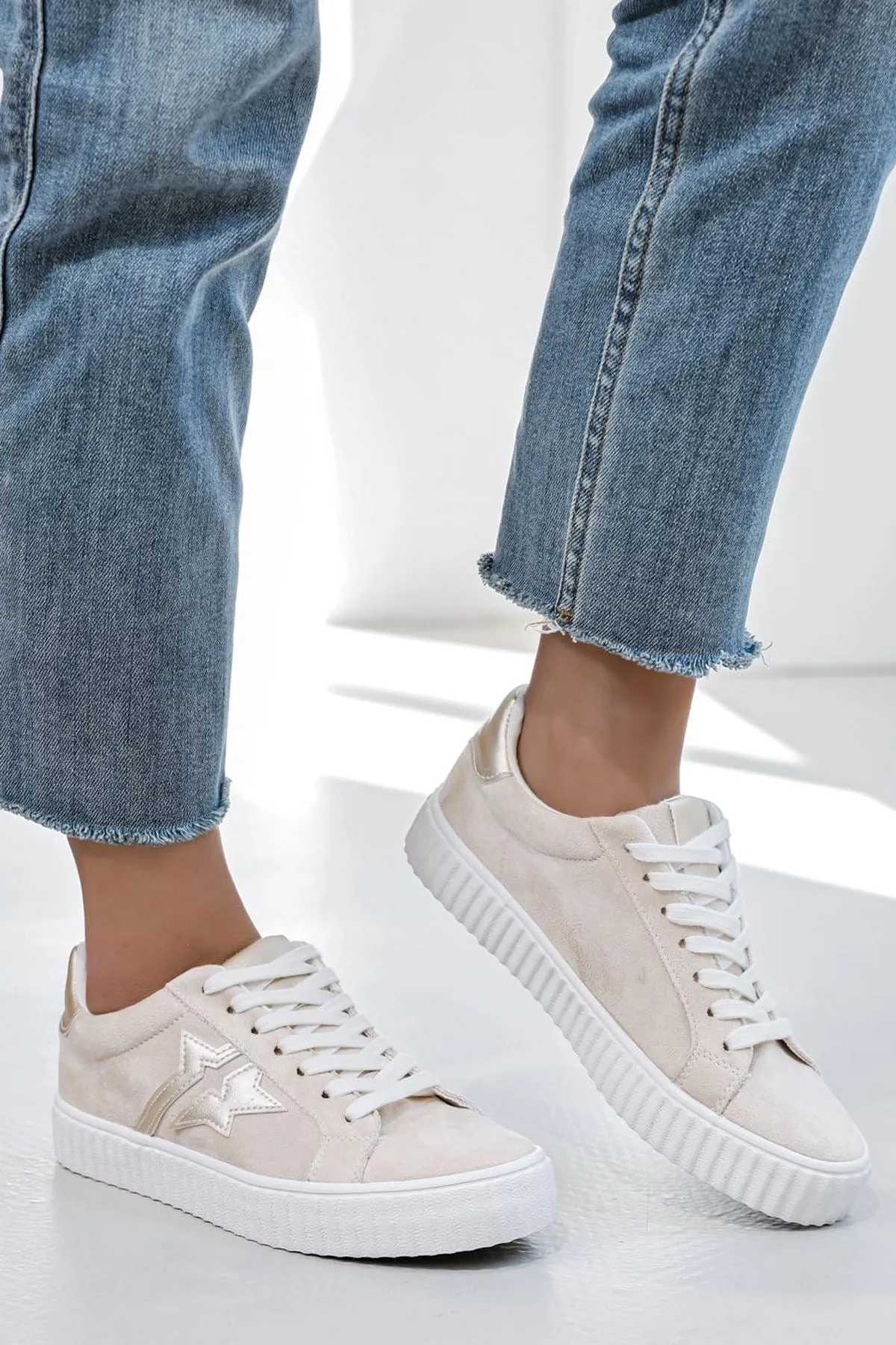 Star Detail Platform Lace Up Trainer