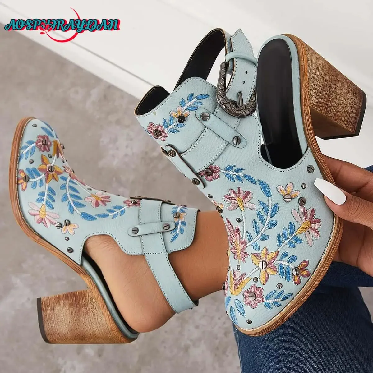Summer Women's Vintage Floral Embroidery Wood Block High Heeled Buckle Strap Sandals Shoes