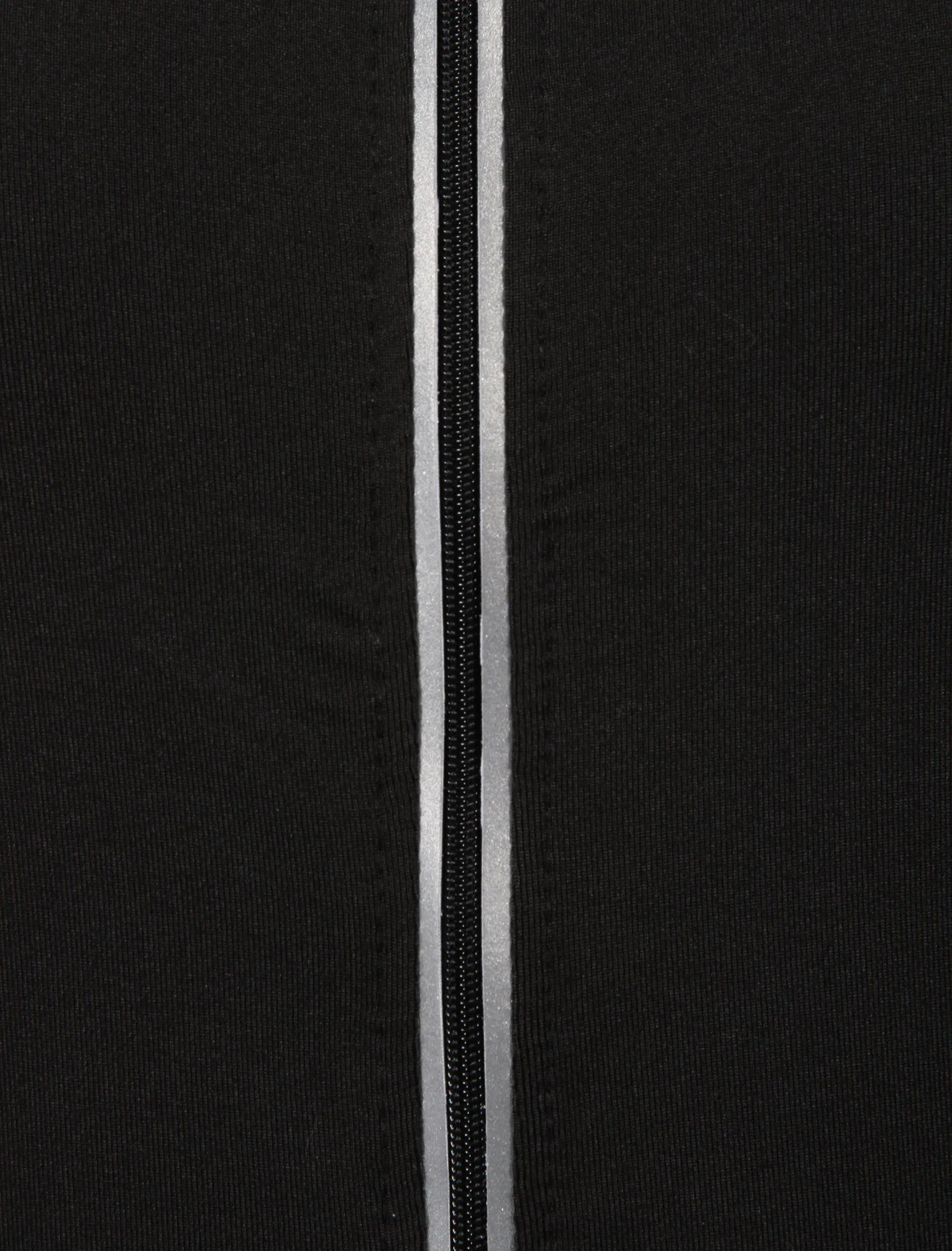 Swoopes Panelled Running Jacket in Black - Tokyo Laundry Active