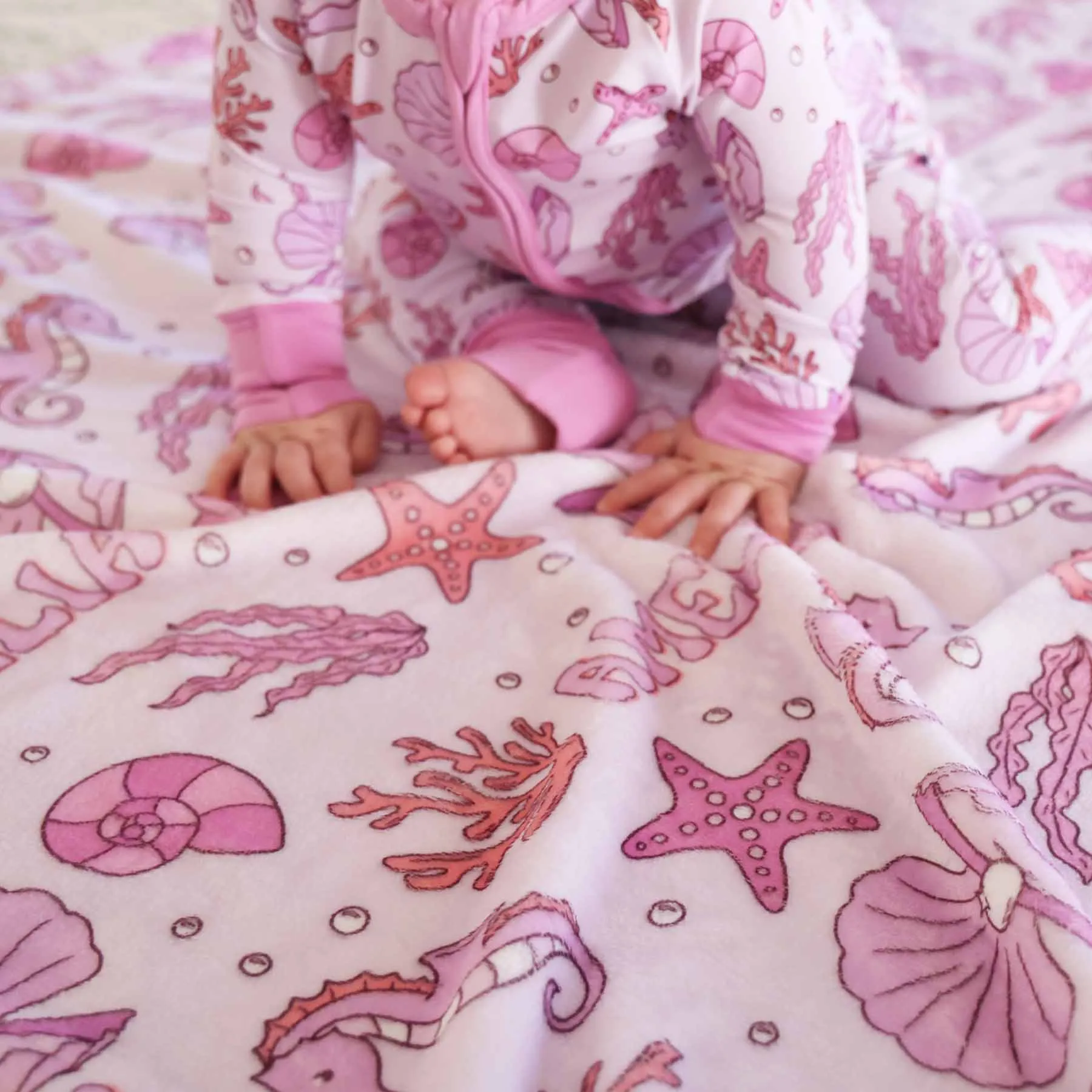 Tiny Tides Personalized Kids Blanket | Pink