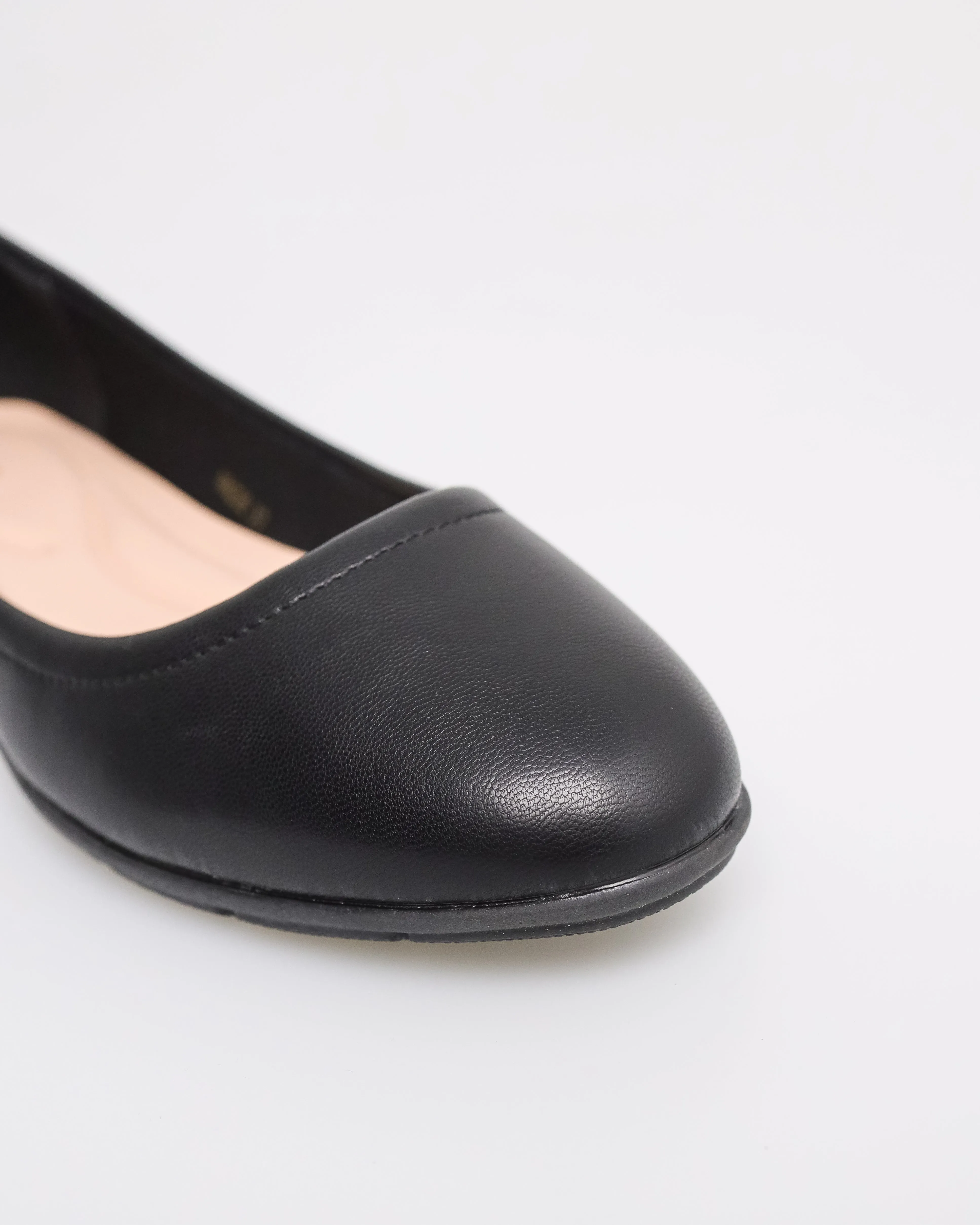 Tomaz NN226 Ladies Square Toe Ballerinas