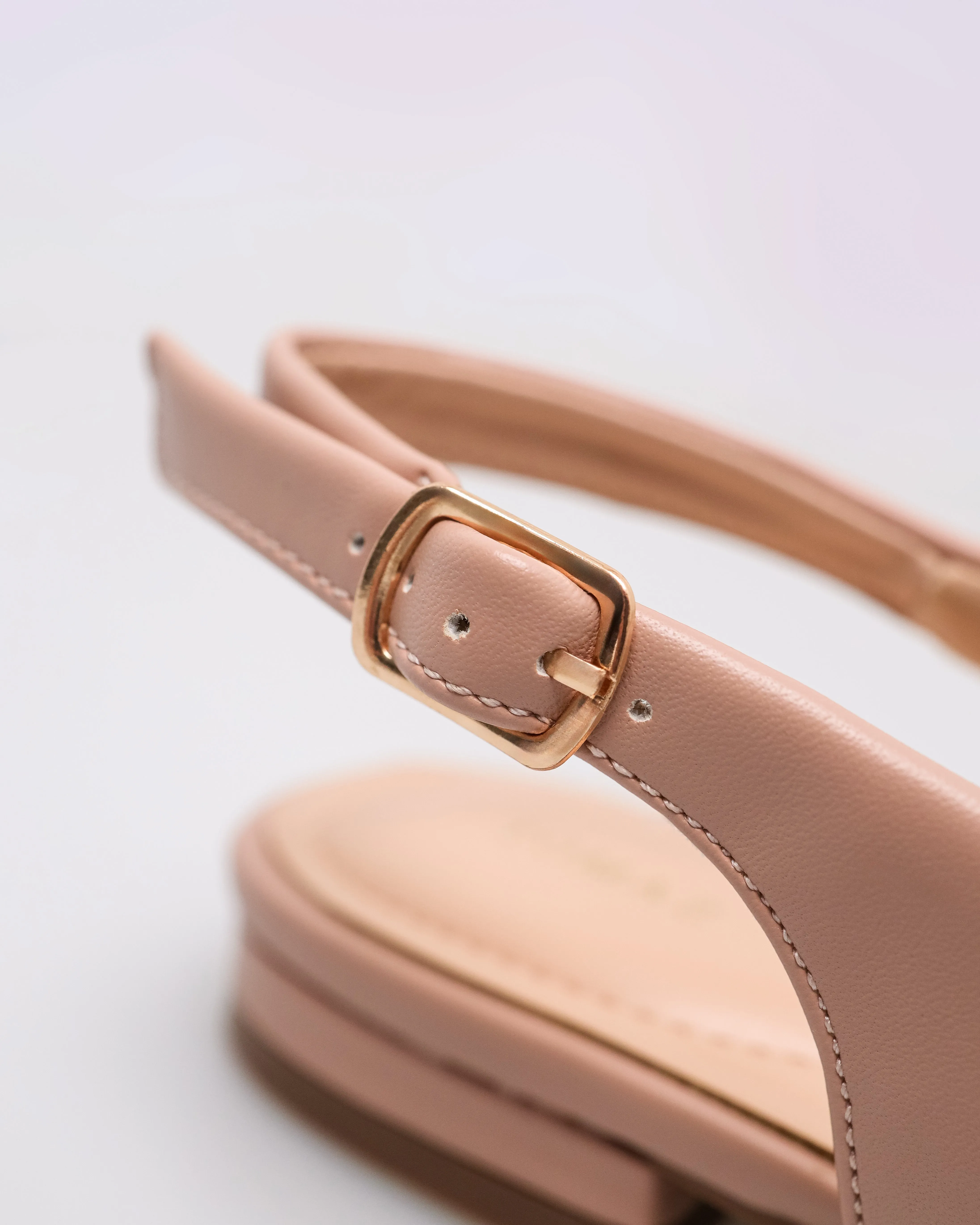 Tomaz NN437 Ladies Pointy Slingback Flats