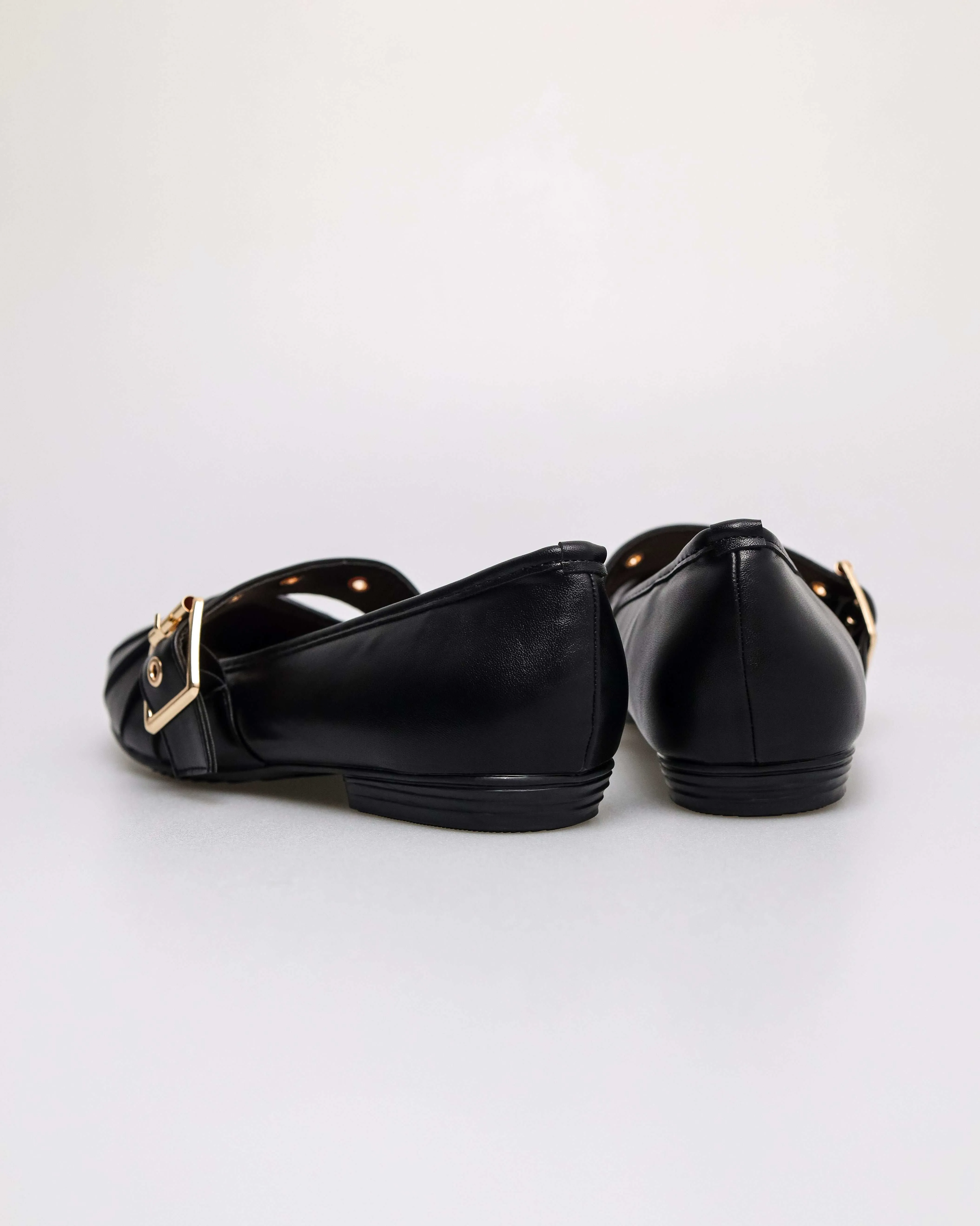 Tomaz NN574 Ladies Buckle Bliss Flats