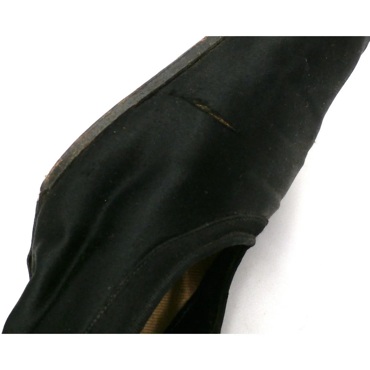 Vintage Ladies Black SIlk Mary Jane Pumps  Size 9.5 Vanity Fair 1920s