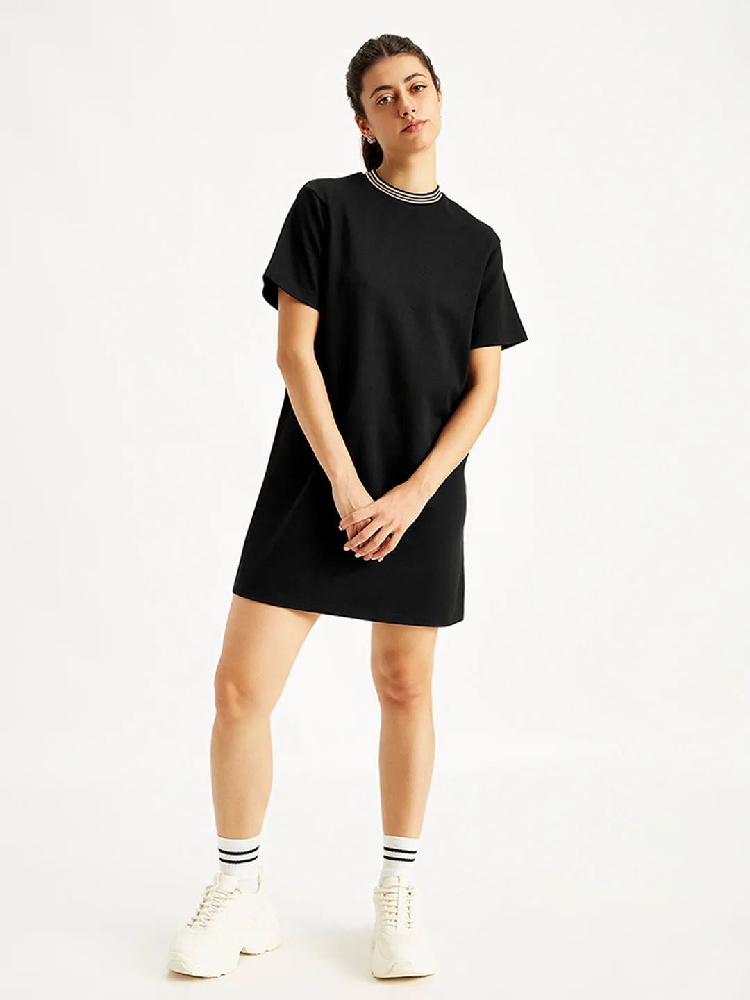 Women's Solid Black Crew Neck Dress