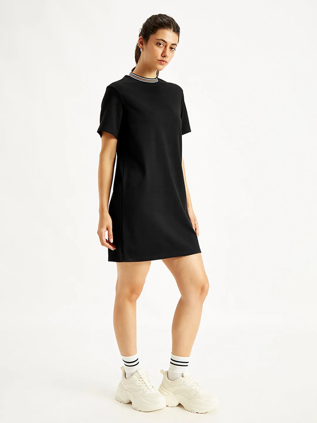 Women's Solid Black Crew Neck Dress